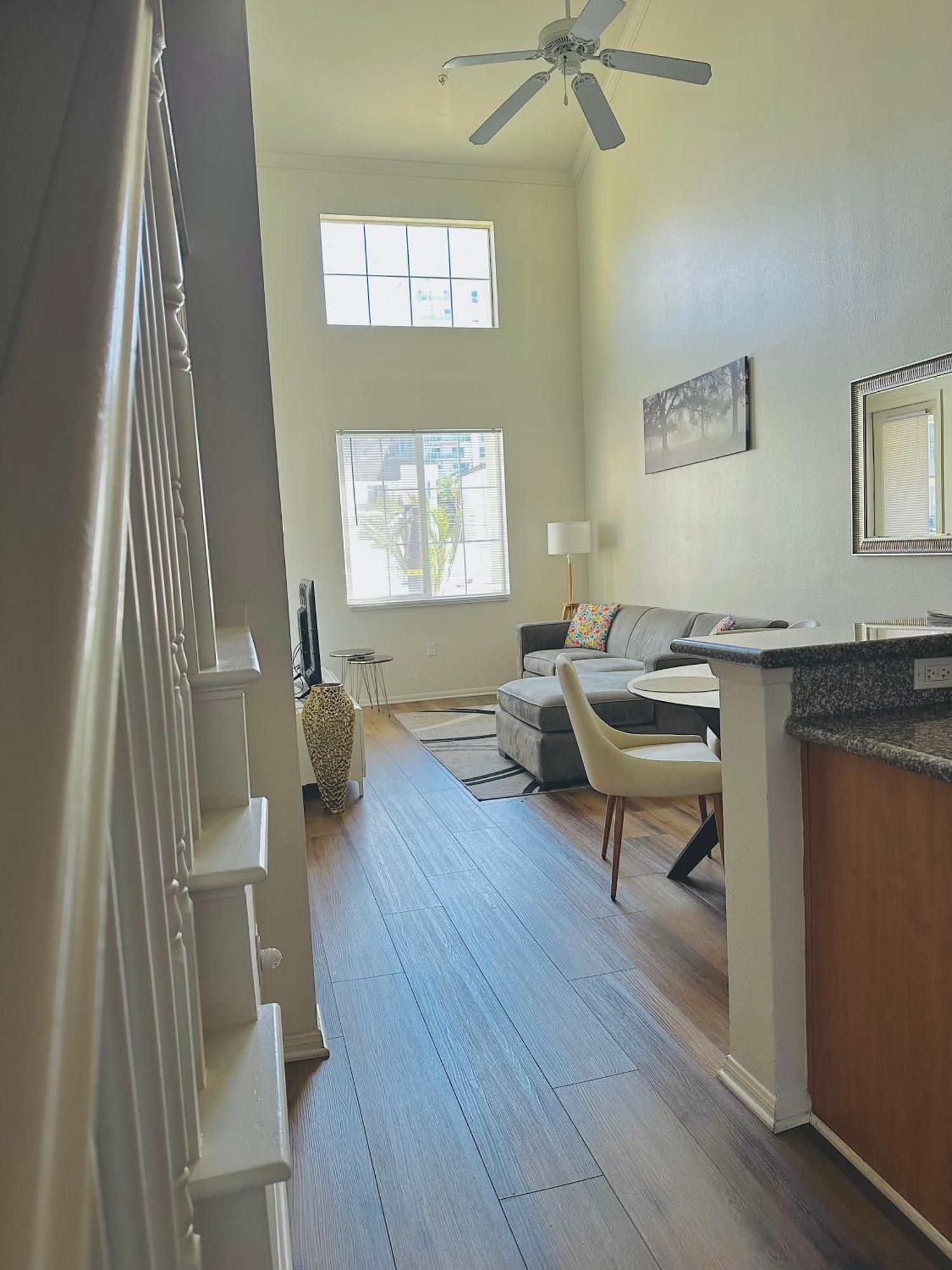 Spacious 2 , Queen Beds , Great Location And Pool Appartement Los Angeles